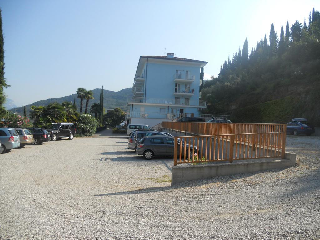 Residence Marina Riva del Garda Exterior photo